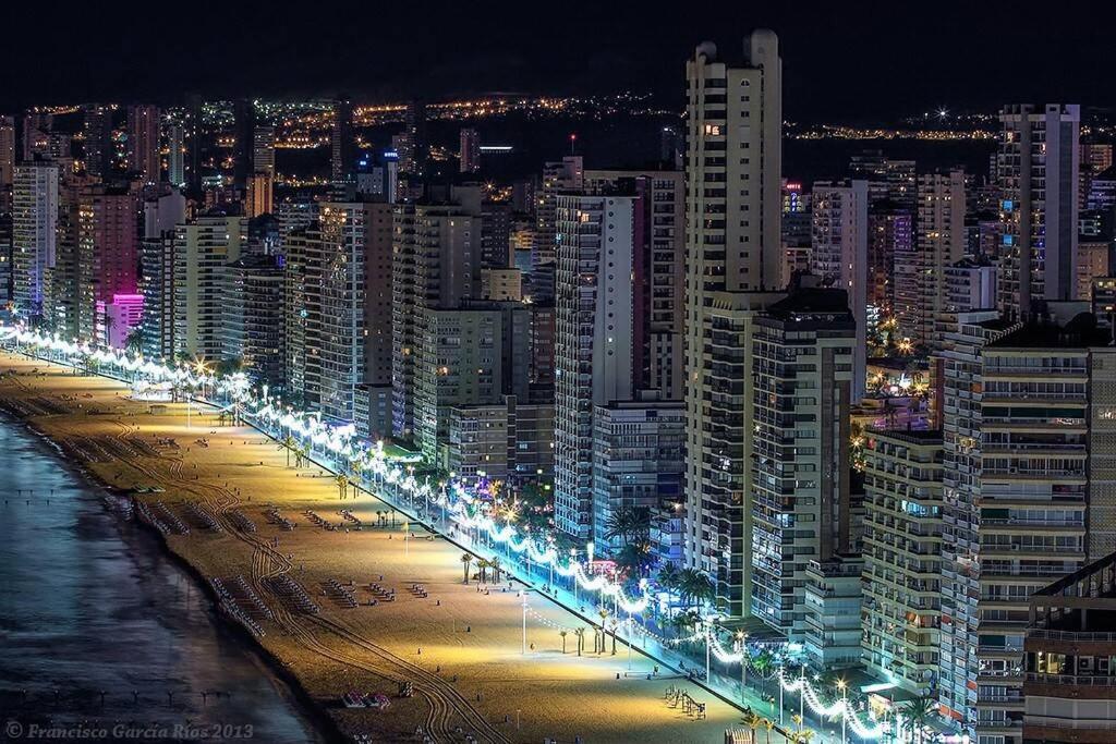 Exclusivo Apartamento Benidorm Playa De Levante Екстериор снимка